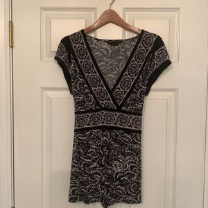 BCBG MAX AZRIA Empire Tie Stretch Top, Black & Grey, L